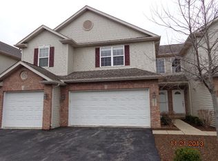 263D Bent Grass Cir, Dekalb, IL 60115