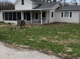 109 S Stoddard, Ramsey, IL 62080