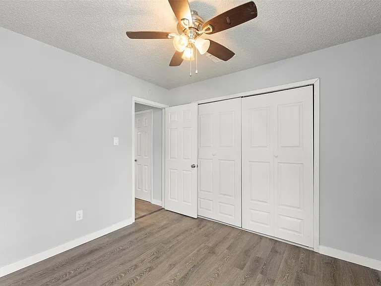 1123 Rock Canyon Dr — Photo 17