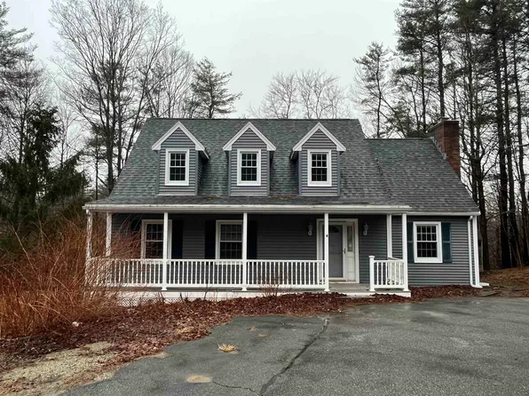 4 Goulds Hill Road, Newton, NH 03858