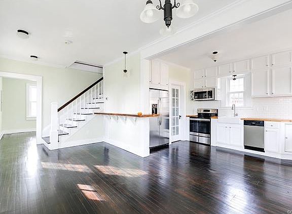 5th image of 600 Rex Ave