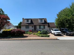 2984 Lowell Ave, Wantagh, NY 11793