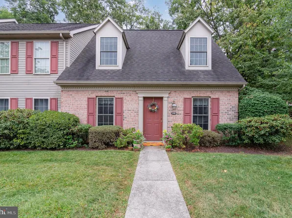 338 Stonehedge Ln, Mechanicsburg, PA 17055