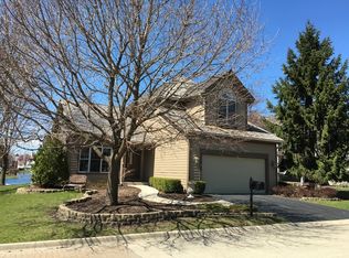 2230 Brookside Ln, Aurora, IL 60502