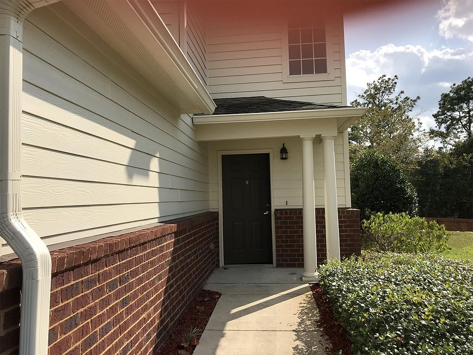 1st image of 773 Majestic Dr #1