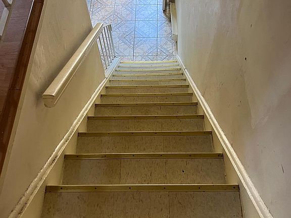 5th image of 626 Tara Dr
