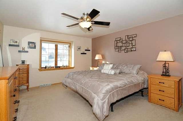 1st image of 4108 W Thorncrest Dr