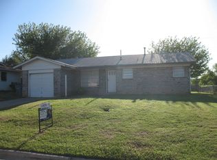 928 SW 34th St, Lawton, OK 73505