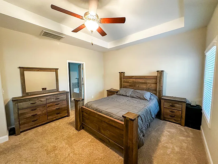 145 Norman Cir — Photo 4