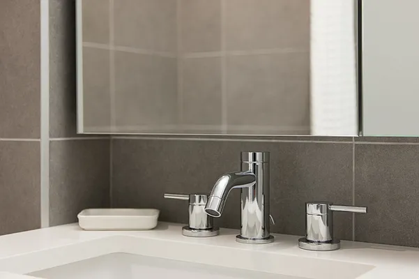 Rented by MNS | media 8