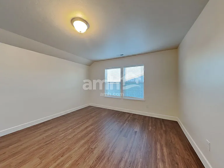 275 E Sicily Dr — Photo 7