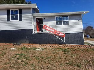 246 Woodvine St, Jacksboro, TN 37757