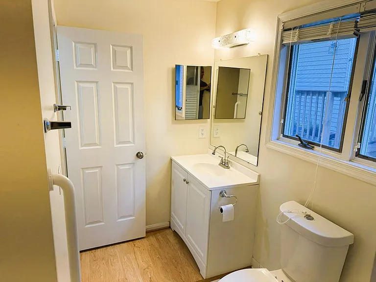 4507 Highland Green Ct — Photo 30