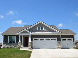 3860 NW Maple Ct, Ankeny, IA 50023