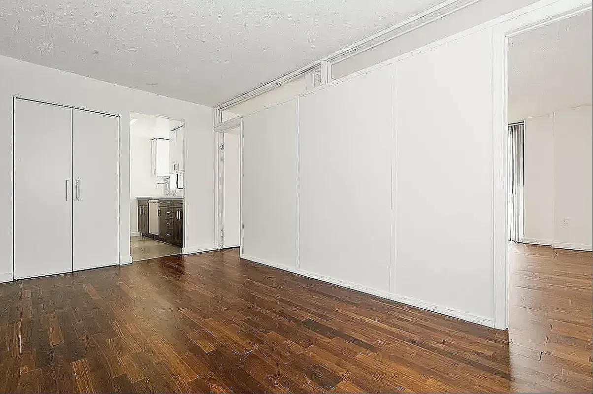 184 Lexington Avenue — Photo 2