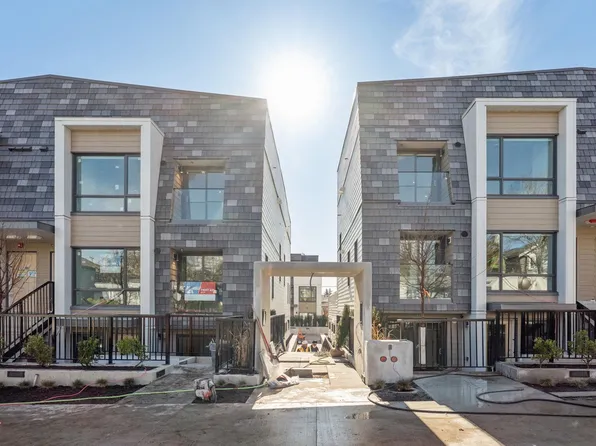 378 W 45th Ave #101, Vancouver, BC V5Y 2V8