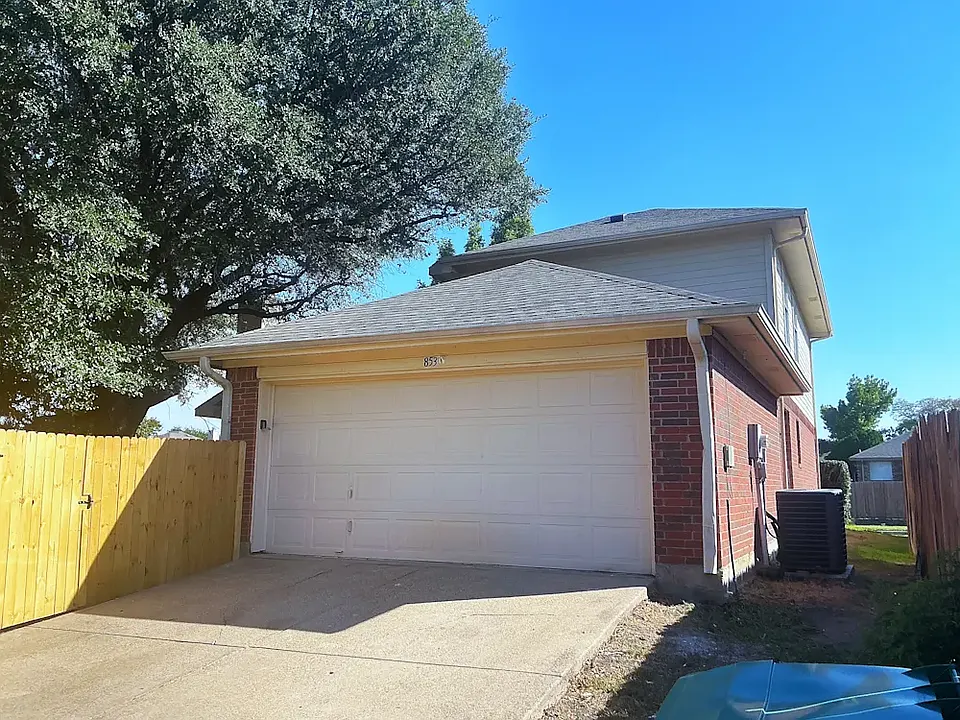 837 Applewood Dr