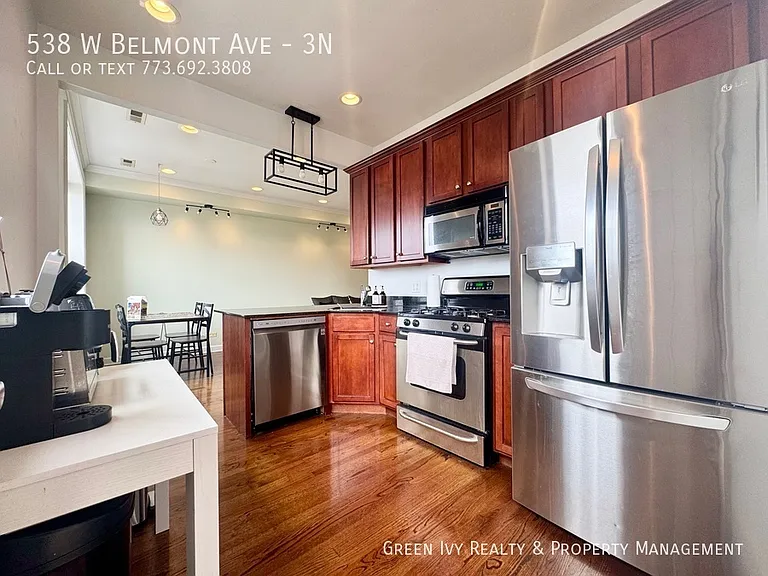 538 W Belmont Ave #3N — Photo 1