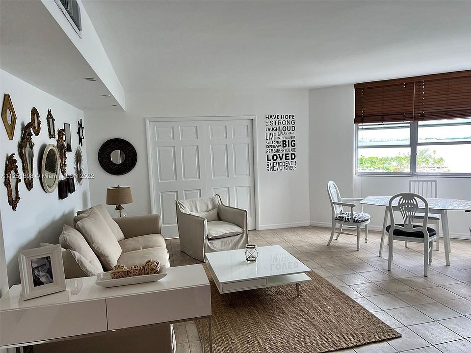 1st image of 905 Brickell Bay Dr APT 1130