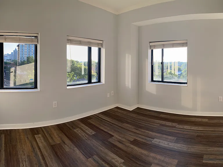 715 N Church St #701 — Photo 3