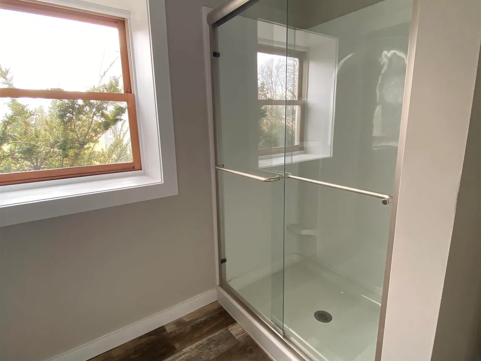 4 bed, 2.5 bath, 2075 sqft, $1,800 — Photo 2