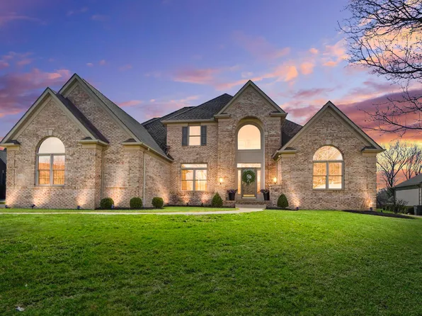 8591 Springflower Dr, Pickerington, OH 43147