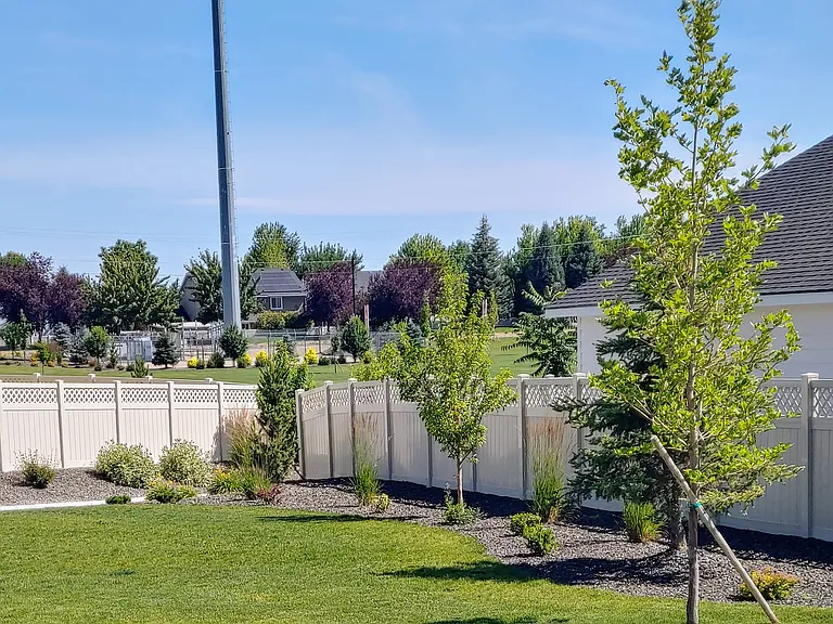 2395 W Opalite Dr — Photo 2