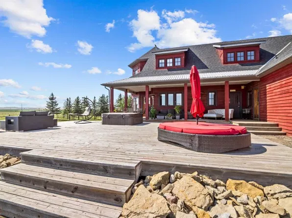 280195 SE Township Road 264, Rocky View County, AB T4A 3C8