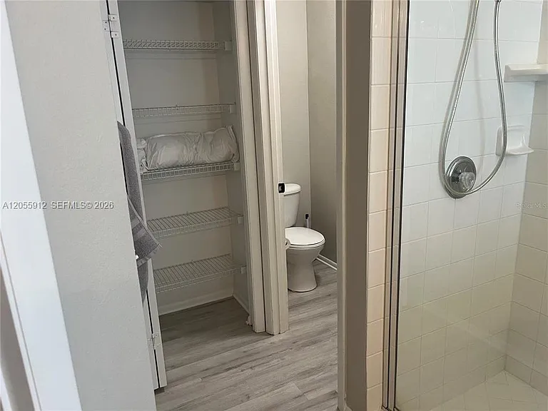 189 Emeraldview Ave — Photo 16