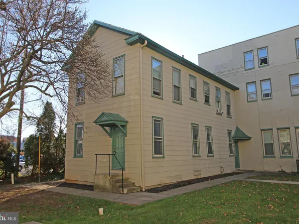 12 S Filbert St, Mechanicsburg, PA