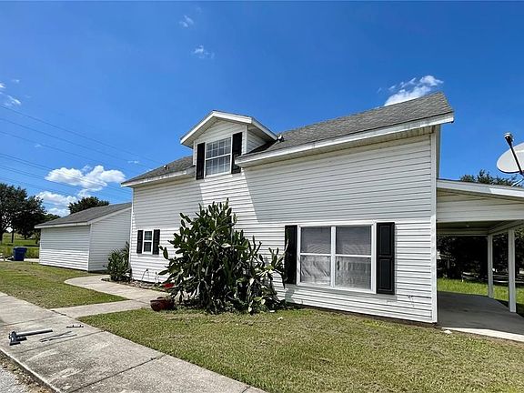 2nd image of 1048 Park Central Cir