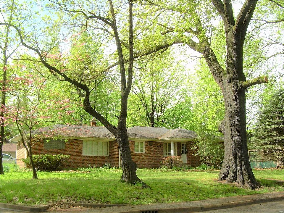 1st image of 1402 Grand Ave