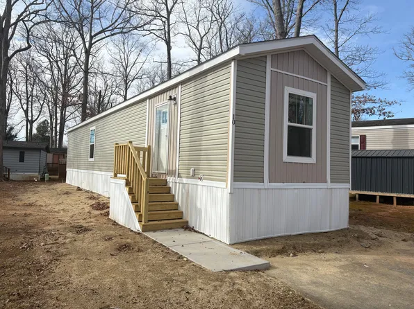 4100 Us Highway 29 N #10, Greensboro, NC 27405