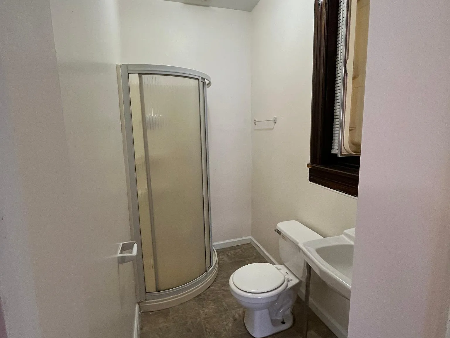 Studio, 245 sqft, $615 — Photo 4