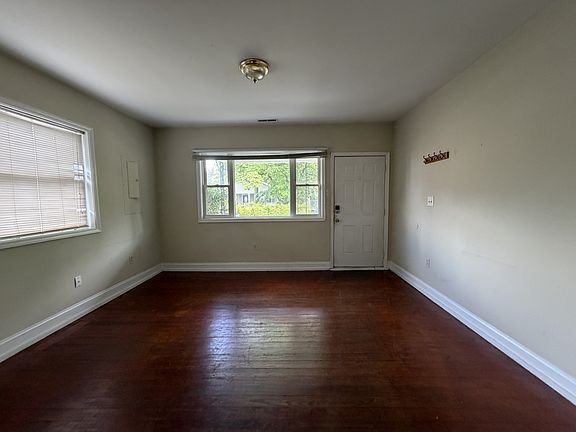3rd image of 506 S 7th St