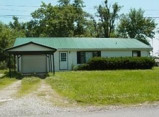 514 W McGaughy St, Hamilton, MO 64644