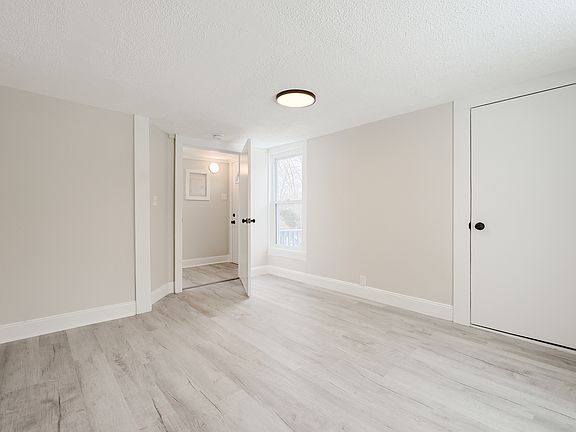 4th image of 16 Lenox Ave #2