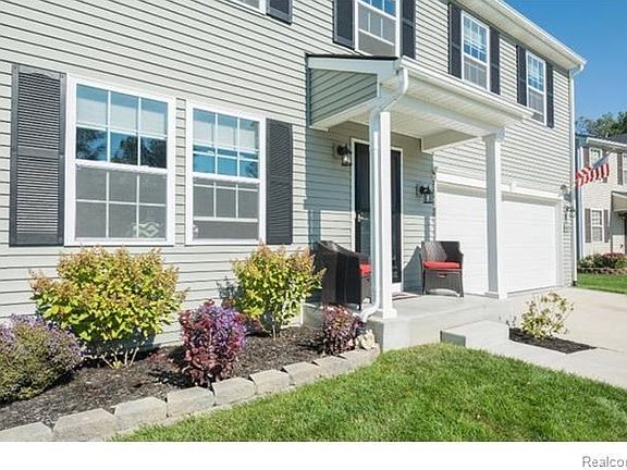 4th image of 8223 Bayberry Ct