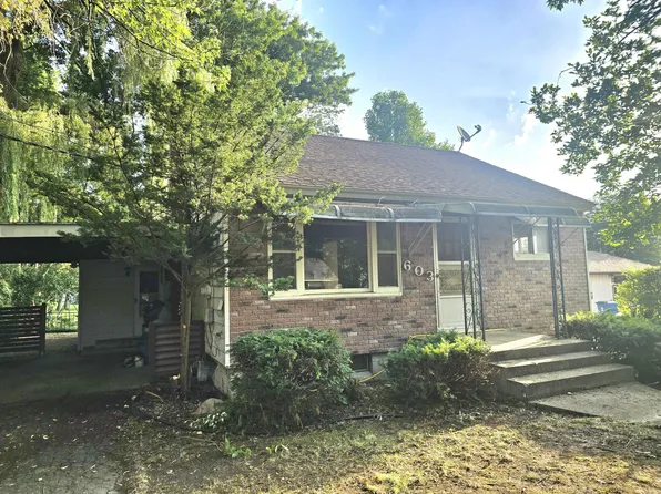 603 E Sigler St, Hebron, IN 46341