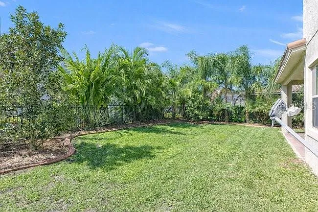 10466 Siddington Dr — Photo 26