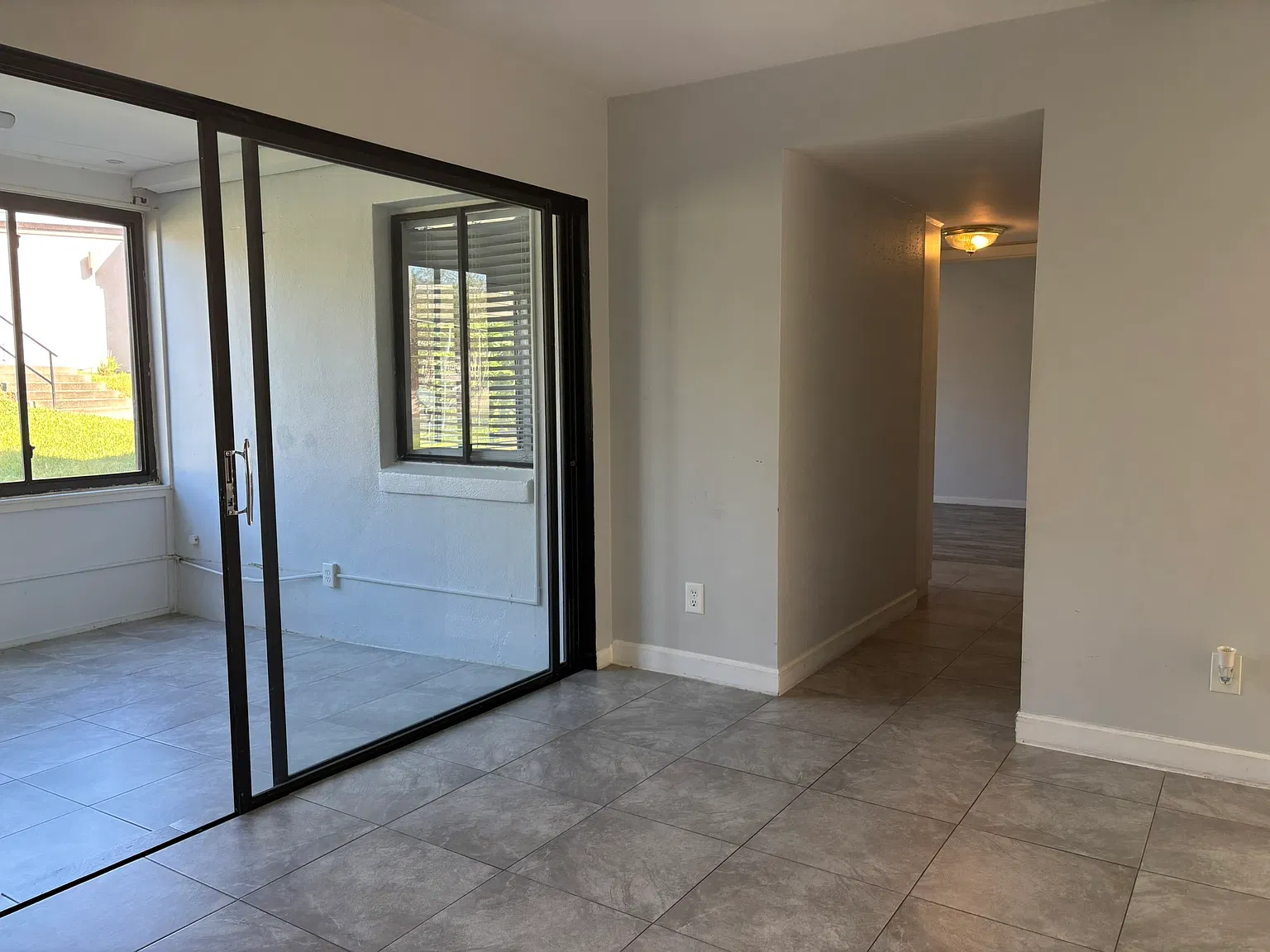 2 bed, 1289 sqft, $1,550 — Photo 1