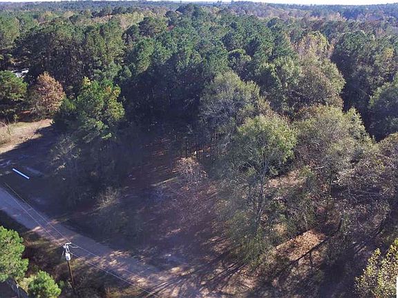3rd image of 210 Lett Ln