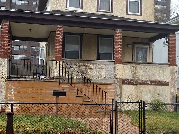 4th image of 339 Beach 30th St