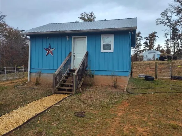 509 J Kennedy Rd, Clarkesville, GA 30523