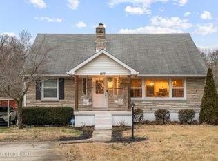 1607 Whippoorwill Rd, Louisville, KY 40213