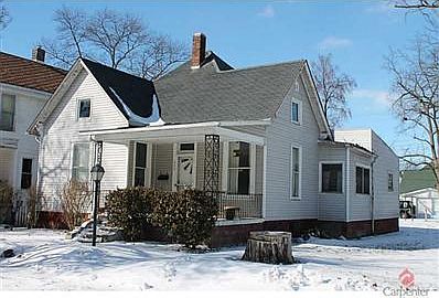 1st image of 454 W Franklin St