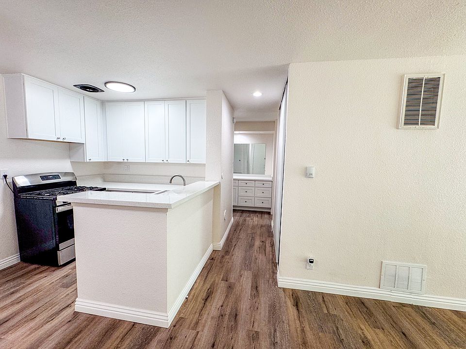 1st image of 3417 Manning Ave #P3710