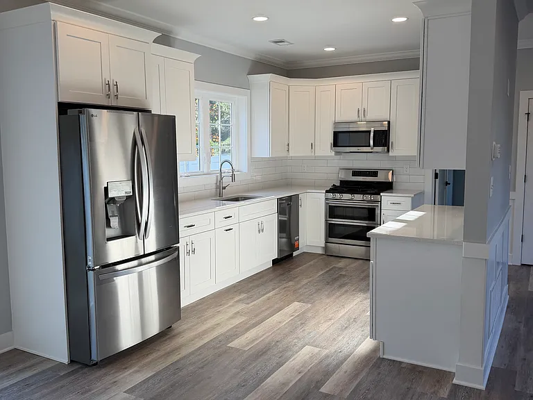 444 Western Blvd — Photo 3
