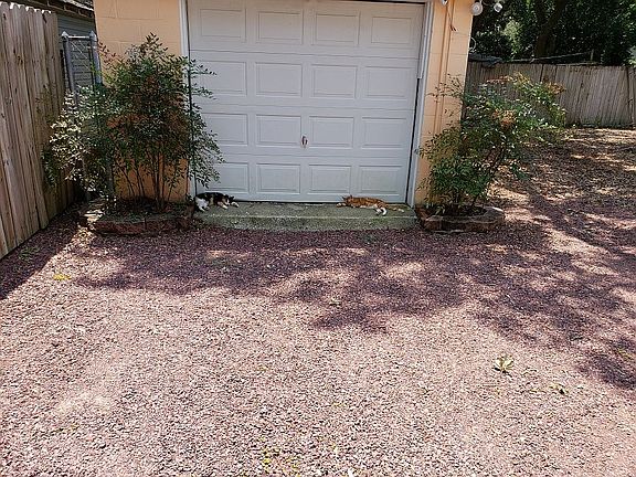 1 Car Garage Detached