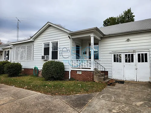 3800 W Markham St Photo 1